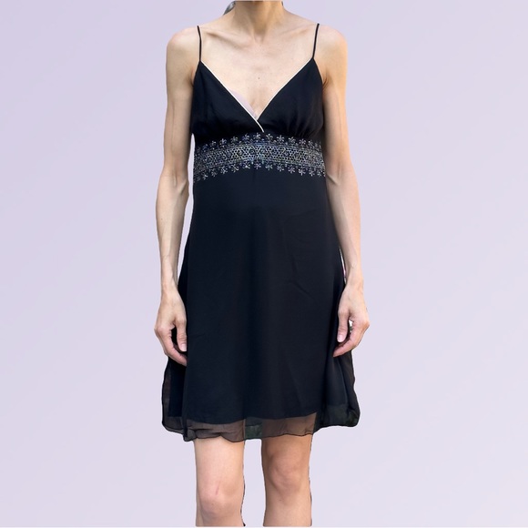 Julie Brown Empire Waist Dress with silver sparkle detail - Picture 3 of 9